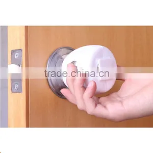Wholesale Baby Safety Products Childproof Door Handle Covers thumbnail-3