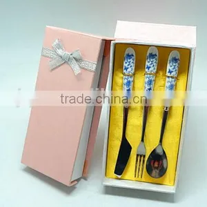 Ceramic Handle Stainless Steel Set Spoon and Fork Set thumbnail-2