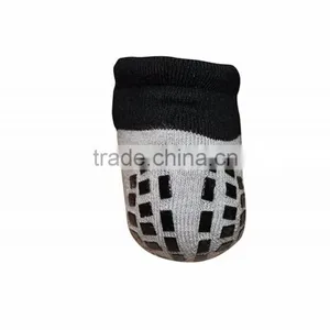 Non Slip YOGA Sport Socks Traction Technology Inside and Outside of Socks No More Blisters Grip Jump Tramponline Socks thumbnail-6