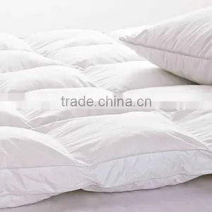 White Goose Down and Feather Filling Mattress Topper Mattress Pad thumbnail-3