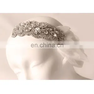 Aidocrystal Handmade European Wedding Hairpiece Acessories Rhinestone Comb With Lace thumbnail-1