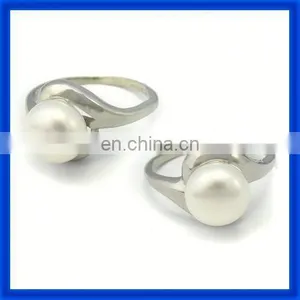 High Polished Steel Ball Head Ring thumbnail-1
