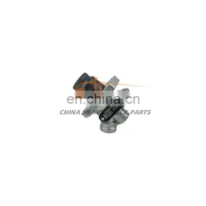 Factory Concessions SINOTRUK SITRAK Chassis Axle Assembly 811W52185-6060 Two-Position Three-Way Directional Control Valve thumbnail-1