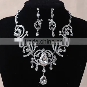 Wedding Photo Decorative Design Crystal Rhinestone Necklace Set thumbnail-2