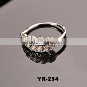 2015 Fashion Hot Cheap Mid Finger Rings With Crystal For Lady Fashion Jewelry thumbnail-1
