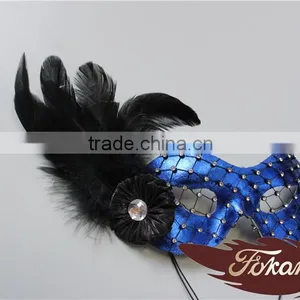 Halloween Accessories Cock Feather Mask thumbnail-4