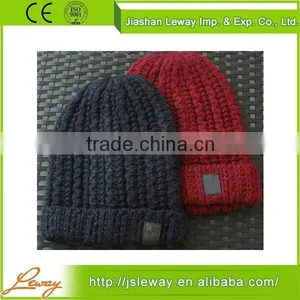 China Custom Product Best Sales Custom Knitted Hats Beanies thumbnail-3