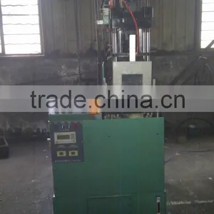 High Quality Vertical Hot Chamber Die Casting Machine thumbnail-1