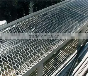 Cheap High Quality Flat Expanded Metal Catwalk Mesh Sales thumbnail-1
