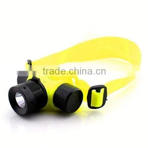 FT50 IPX8 Waterproof Plastic Underwater Diving Led Equipment Abs Manufacturer Underwater Led Dive Light thumbnail-2