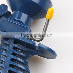 Convenient PU Material Car Washing Spray Laser Gun thumbnail-4