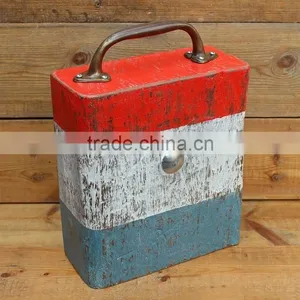 Wooden Painting Door Stop thumbnail-1
