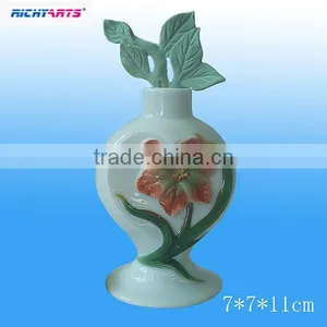 Decorative Ceramic Perfume Bottle Aroma Diffuser thumbnail-1
