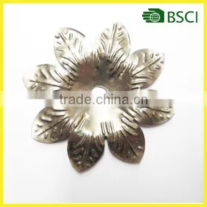 YS15B062 Flower Cast Iron Furniture Parts for Home Decoration or Garden Decor thumbnail-1