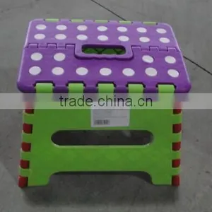 Plastic Folding Chairs thumbnail-2