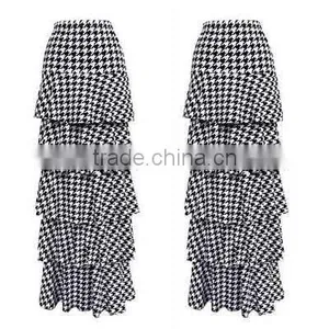 Cheap Women 100% Rayon Tiered Maxi Skirt Plain Dyed Solid Black Wholesale Custom Maxi Skirts thumbnail-1