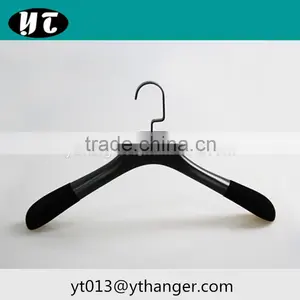 Custom Logo Wood Coat Hanger With Velvet Shoulder Wooden Hanger for Clothes Supplier's Choice thumbnail-3