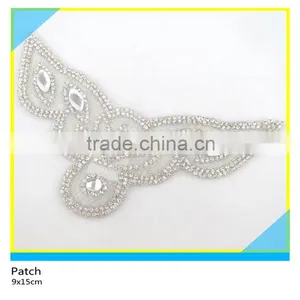 Hot Fix Crystal Rhinestone Applique Heart Shape Shiny Rhinestone Patch 11x21.5cm thumbnail-3