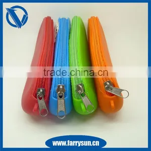 Candy Color Waterproof Rectangle Shape Silicone Rubber Coin Holder Purses for Makeup Silicone Bag thumbnail-5