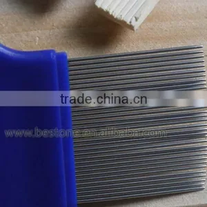 Fine-Teeth Pet Lice Comb thumbnail-3