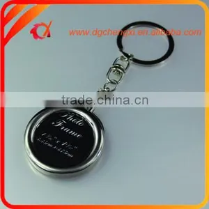 Apple Shape Photo Frame Key Chain for Mother's Day Gift thumbnail-5