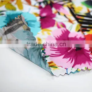 Popular Yarn Dyed Pattern High Quality Printed 21sx21s 96% Cotton 4% Spandex Poplin Fabric thumbnail-6