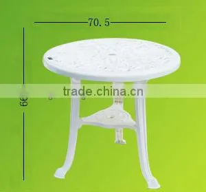 Plastic Table thumbnail-1