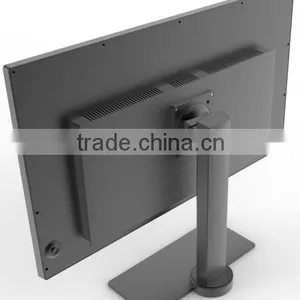 UHD LED 32" Monitor thumbnail-4