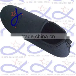 Waterproof Comfortable Neoprene Shoes/ Diving Shoes thumbnail-1