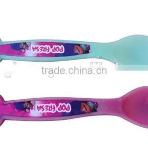 Color Changing Plastic Kids Spoon thumbnail-3