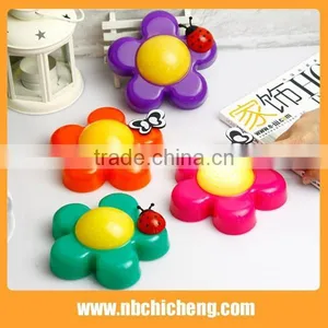 LED Flower Shape Touch Night Light /push Night Light thumbnail-1