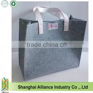 Wool Felt Bag thumbnail-4