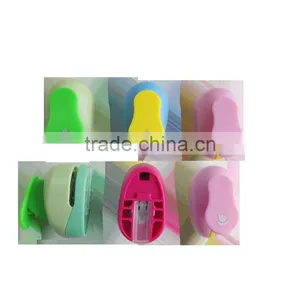 Fashion 6.2*4.3*4.5cm Lever Craft Paper Hole Punch For Greeting Cards thumbnail-4