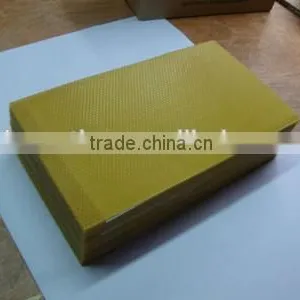 Plastic Bee Comb Foundation for Beekeeping thumbnail-3