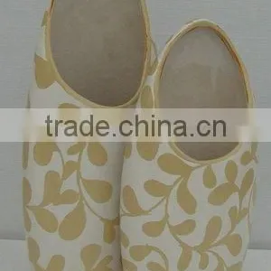 Ceramic Vase thumbnail-1