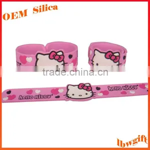 Colorful Kitty LOGO Reflective Custom Emboss Silicone Slap Bracelet thumbnail-1