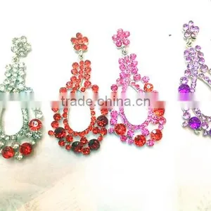 Factory Direct Diamond Alloy Earrings Hot Styles Chandelier Earrings thumbnail-1