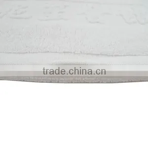 White Two Sides Embossed Jacquard Hand Towel thumbnail-6