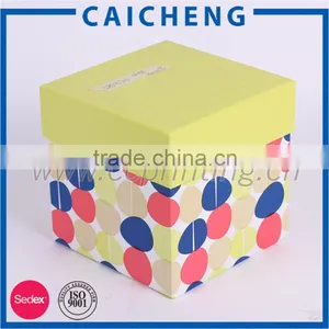 Custom Wholesale Packaging Color Box Printing thumbnail-3