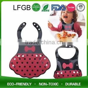 Toddler Eating Training Silicone Bibs With Crumb Catcher thumbnail-1