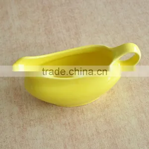 Hot Sale Solid Color Stoneware Gravy Boat thumbnail-1