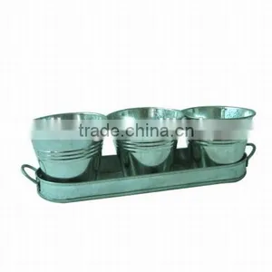 Metal Garden Flower Pot thumbnail-3