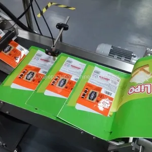 Automatic Card Adhesive Sticker Flat Surface Pagination Labeling Machine thumbnail-4