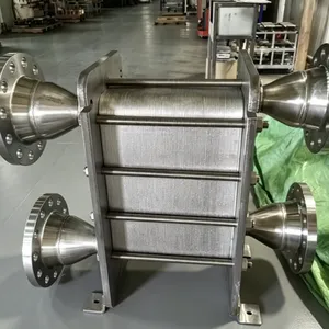 Compact Stainless Steel Oil Cooler, Plate Type, 100mm x 200mm x 50mm, 15 Bar Max Pressure thumbnail-2