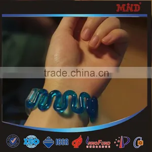 MDW12 Cheap Waterproof Nfc Bracelet Rfid Silicone Wristband for Swimming Pool thumbnail-2