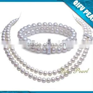 Factory Wholesale Best Selling Fashion 6-6.5mm Double-rowed Freshwater Pearl Necklace and Bracelet Jewelry Set thumbnail-1