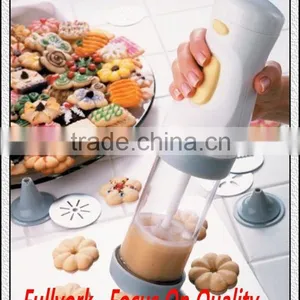 Battery Operated Cordless Cookie Master As Seen On TV Cookie Press Decorating Appetizers thumbnail-1