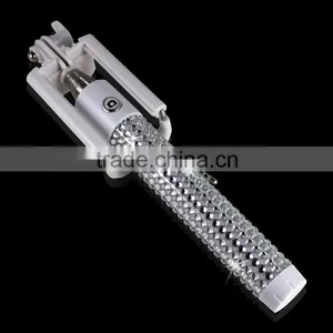 Fashion Design Bling Selfie Stick With Cable, Diamond Monopod With OEM Colors thumbnail-4