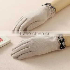Fashion Bowknot Lady Wool Glove thumbnail-1