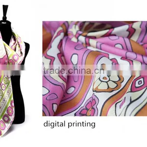 China Top 10 Silk Scarf Factory no Moq Digital Printing Silk Scarf thumbnail-2